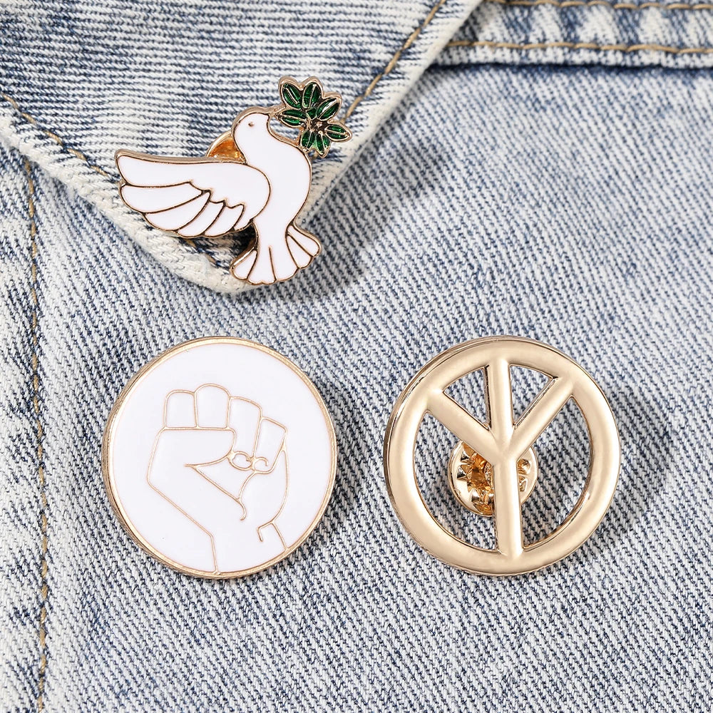 World Peace Theme Enamel Peace Design Pins Bulk