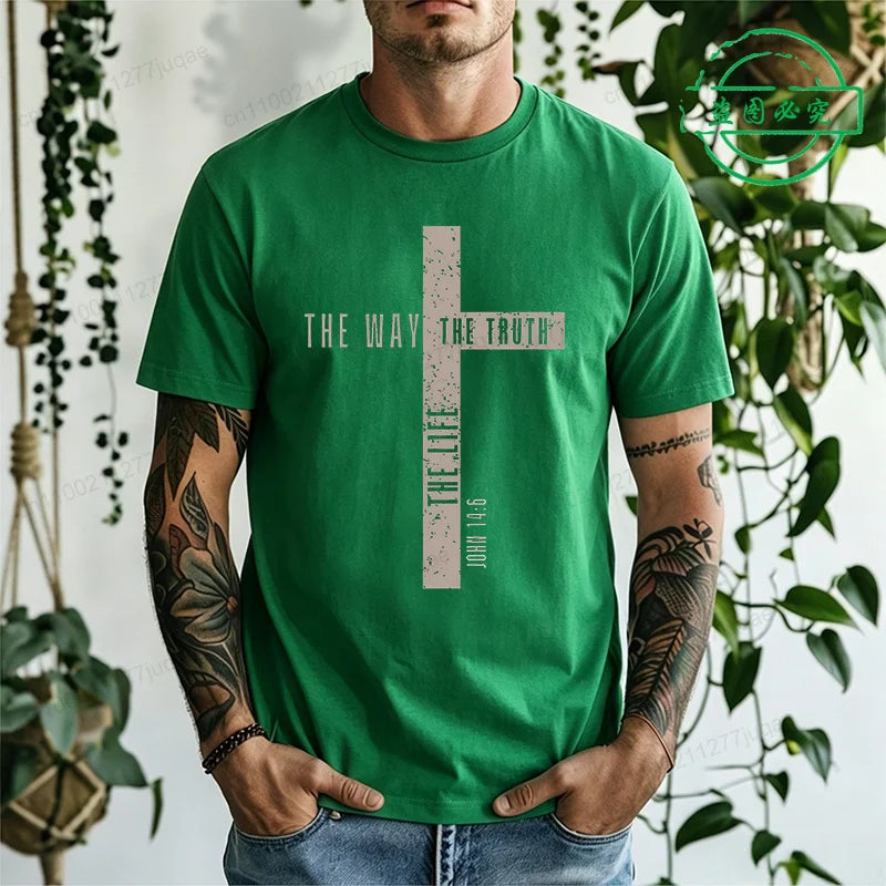 Men Jesus Is King Graphic T-Shirt