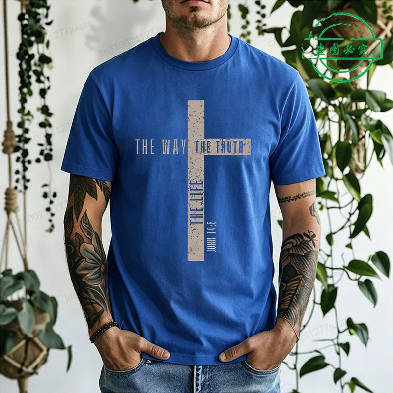 Men Jesus Is King Graphic T-Shirt