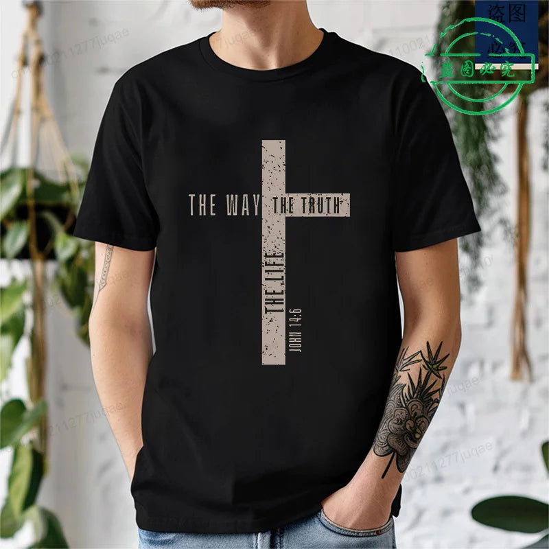 Men Jesus Is King Graphic T-Shirt