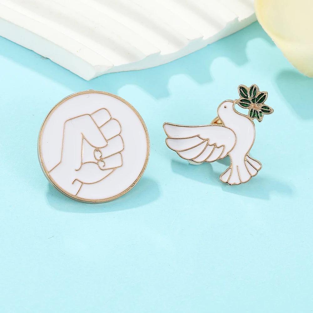 World Peace Theme Enamel Peace Design Pins Bulk