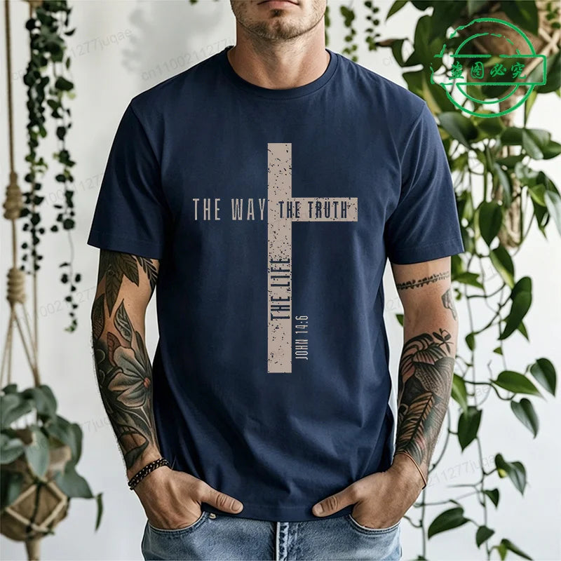 Men Jesus Is King Graphic T-Shirt