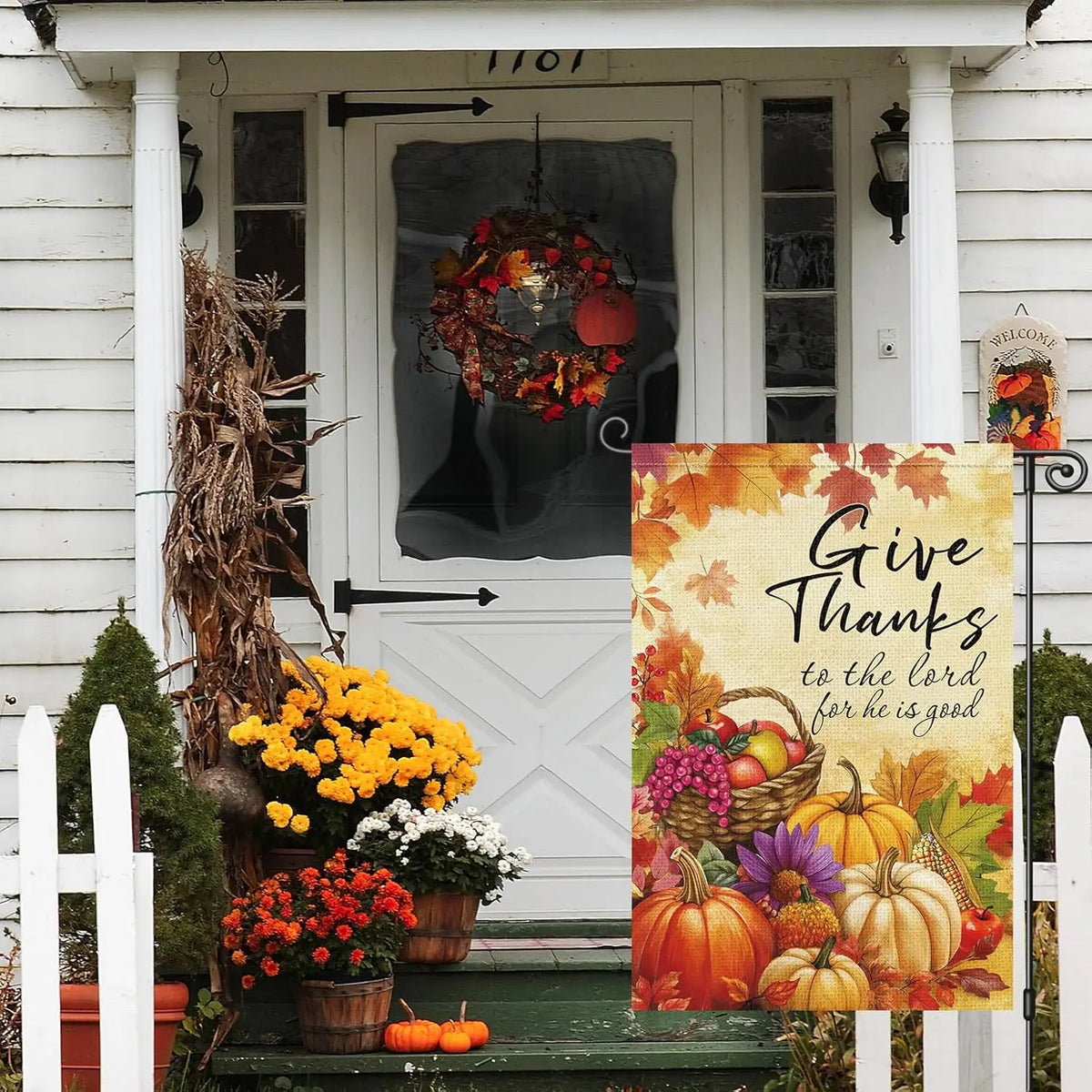 Louise Maelys Fall Thanksgiving Garden Flag